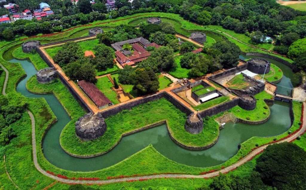Palakkad Fort History, Entry Fee, Timings, Distance